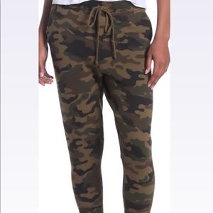 Nili Lotan sweatpants